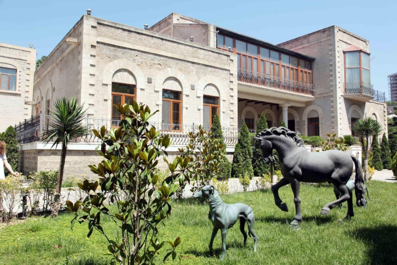 Villa Petrolea Hotel Baku Bagian luar foto